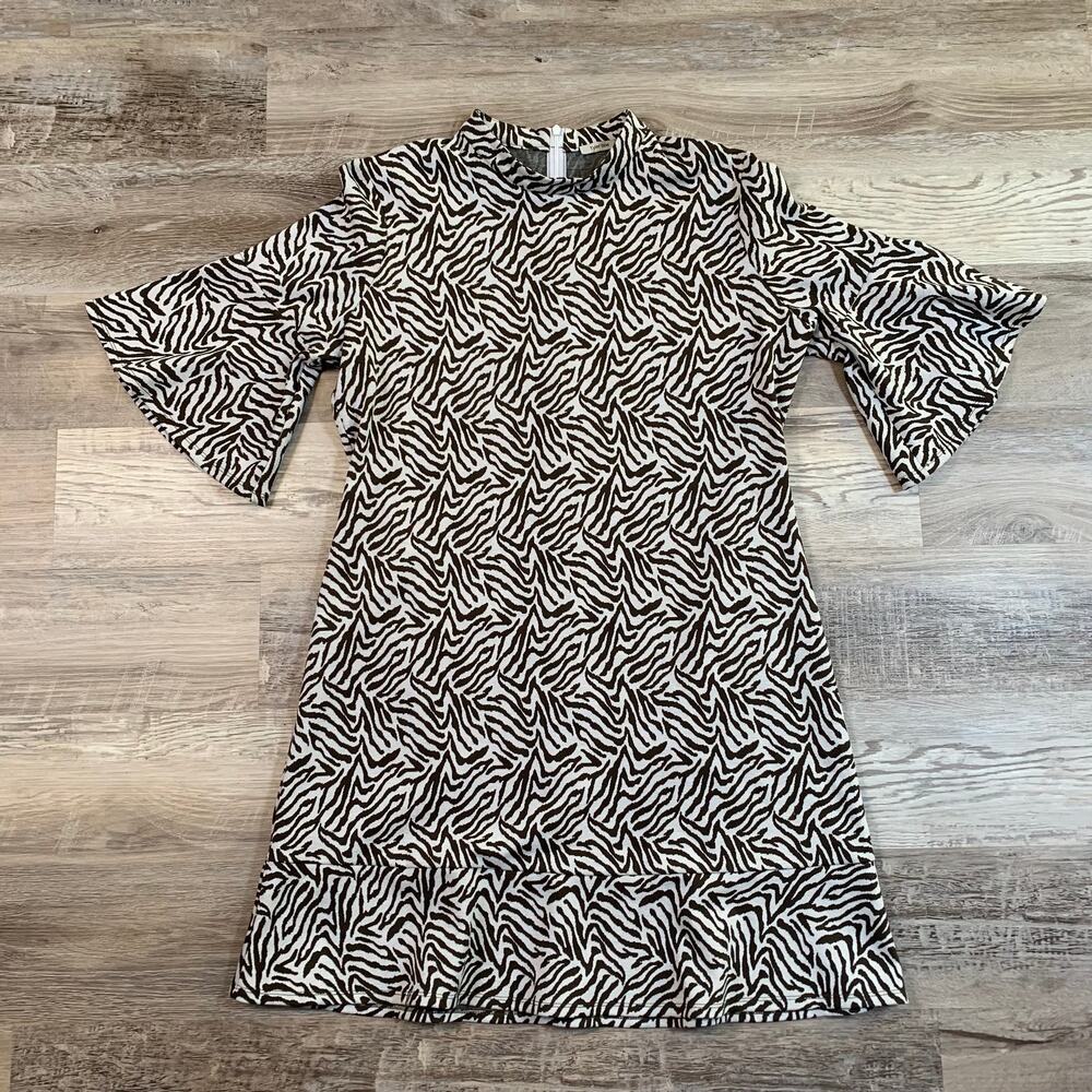 Tyler Boe Zebra Print Shift Dress Bell Sleeve Mod Mob Wife Maximalist Retro L